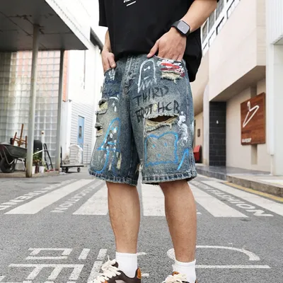 All-match Ripped Men's Jeans Shorts Trend Graffiti