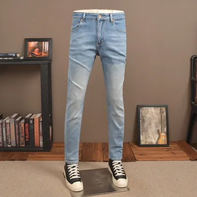 Retro-style Light-blue Denim Jeans