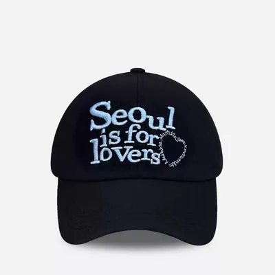 Korean-style Fashionable Embroidered Three-row Letter Heart-shaped Embroidery Baseball Cap, Suitable For Both Men And Women, Versatile For Daily Commuting And Casual Wear.