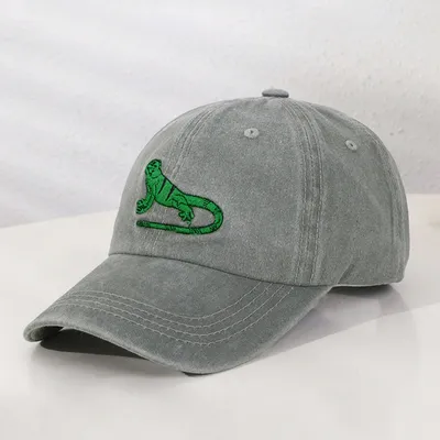 Summer Men's And Women's Distressed Washed Green Cartoon Lizard Embroidered Casual And Simple Style Baseball Cap Suitable For Outdoor Outings