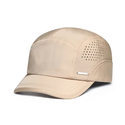 Spring And Summer Lightweight Mesh Breathable Baseball Cap With Side Metal Label, Short Brim, Duckbill Style Hat, Suitable For Outdoor Commuting And Casual Wear