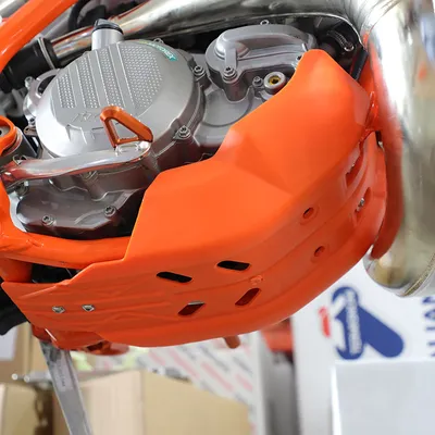 Engine Protection Shell For Motorcycle Engine Modifications Suitable As An Underbody Guard