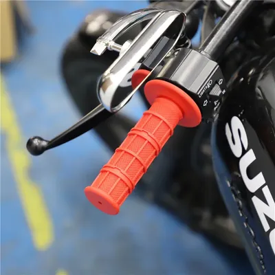 Motorcycle Handlebar Grips For Sport Bikes And Scooters