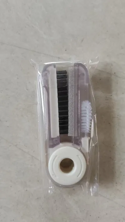 Folding cup brush-four-in-one transparent model-off-white-ABS+PS material-1 piece