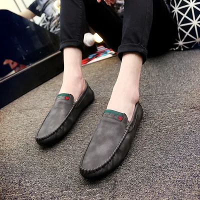 A pedal lazy casual leather shoes
