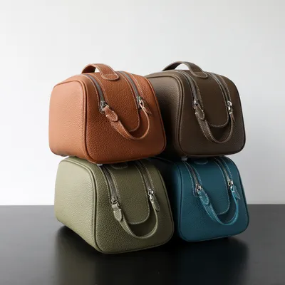 New Arrival Genuine Leather Portable Travel Toiletry Bag, Womens Cosmetic Case