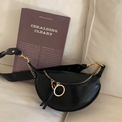  autumn and winter net red new versatile waist bag women"s super hot fashionable chest bag single shoulder Crossbody fashion chain bag