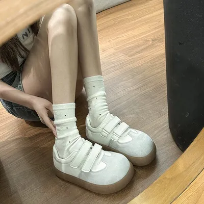 Retro Thick Soled White Shoes For Women, Paired With Skirts, Height Increasing Low Top German Training Board Shoes
