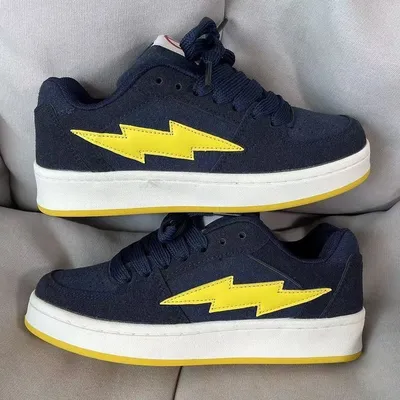 Versatile Lightning Board Shoes Are Fashionable, Casual, Breathable, Non Slip, Lightweight, Comfortable, And Low Top Women's Shoes