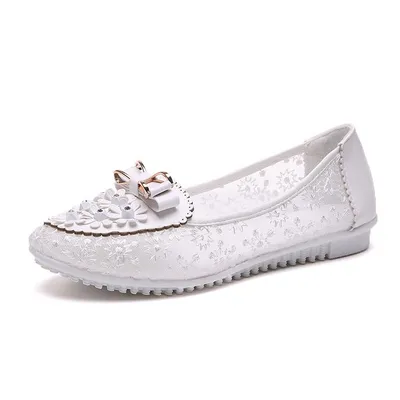  Spring And Summer Beanie Shoe Covers Foot Sandals Flat Single Shoes Comfortable Women Lce Breathable Mesh Bow Women's Shoes