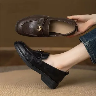 2026 New Lazy Commute Flat Shoes For Women, Camellia Loafers, Soft Leather Vintage Distressed British Style Small Leather Shoes