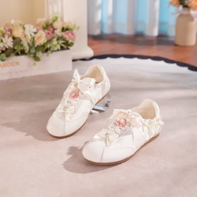 2026 New-style Oriental Aesthetic Flower Embroidery Casual Shoes - Three-color Ribbon Bow Flat Shoes - Sweet-Tempered Women's Shoes - Versatile Sports Shoes
