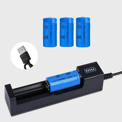 4 Pack 1300 MAh 16340 RCR123A Rechargeable 3.7 V Ion Battery  USB Battery Charger
