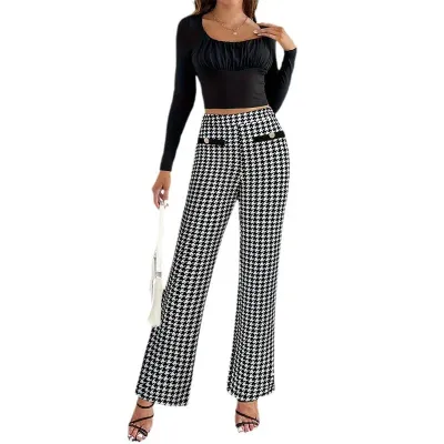 Button decoration straight leg pants