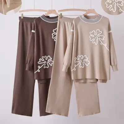 Long sleeved flower sweater wide leg pants two-piece set for women