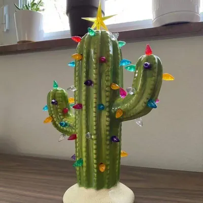New Cactus Resin Decoration Decoration Led Home Lamp Design Atmosphere Green Plant Garden Light