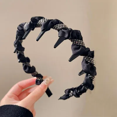 Ruffled Trim Headband with Teeth - Non-Slip Hair Hoop for Women Daily Wear Simple Style