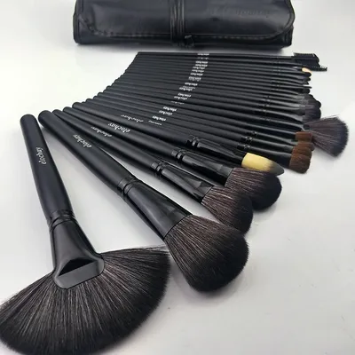 24-piece Makeup Brush Set Blush  Eyeshadow And Powder Brushes
