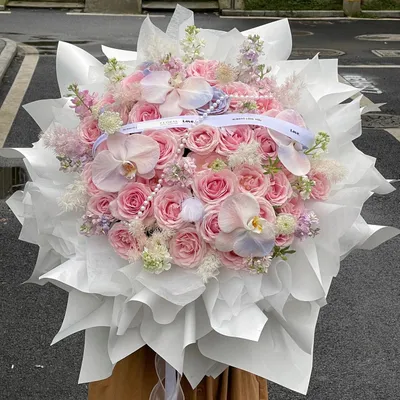 Creative, Versatile, And Elegant Rose Bouquet