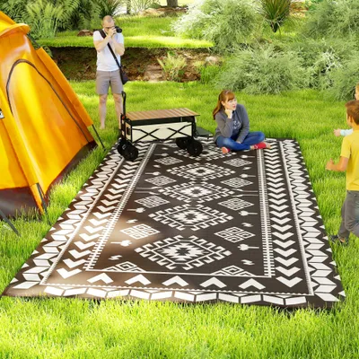  Reversible Outdoor Rug, Waterproof Plastic Straw with Carry Bag, 9' x 18', Black & White Rhombus Patchwork