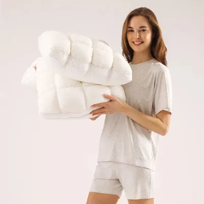 Cool-feel Puff Pastry Pineapple Bun Pillow Insert High-resilience Feather Down Neck Support
