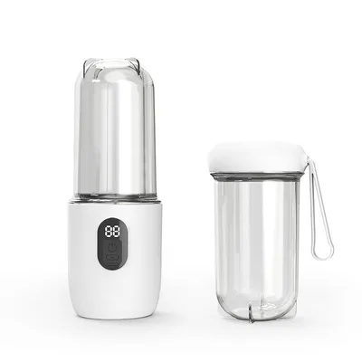 Small Household USB-charged Portable Juicer, Outdoor Electric Travel Cup, Freshly Juiced Juicer