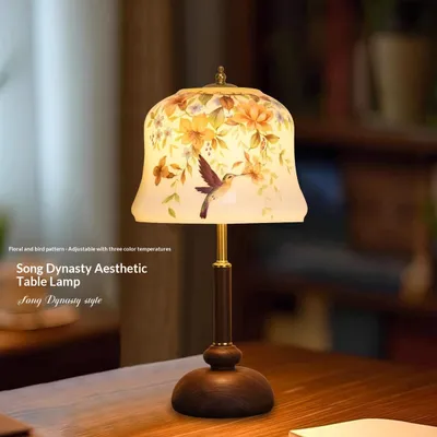 Chinese-style Solid-wood Vintage Table Bedside Lamp For The Master Bedroom