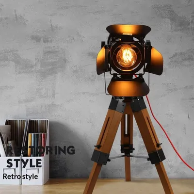 Artistic Vintage Solid Wood Fill Light Table Lamp