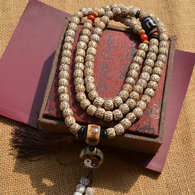 108 Tibetan Bloodshot Bodhi