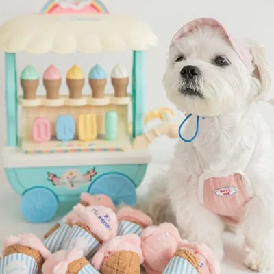 Pets Can Smell And Make Sounds To Relieve Boredom By Grinding Their Teeth. Paper Dogs And Cats Hide Ice Cream Toys