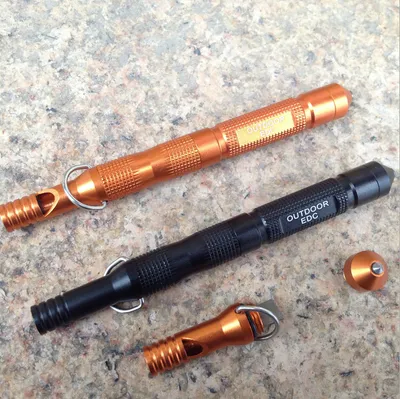 Fully Waterproof Flint With A Tungsten Steel Head And Scraper