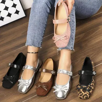 Womens French-style Large-size Square-toe Flat Shoes With A Bow Detail
