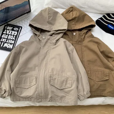 Boys' Korean-style Fashionable Hooded Trench Coat