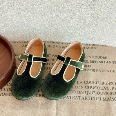 Autumn And Winter Sweet Velvet Children's Leather Shoes T-shaped Pumps Retro