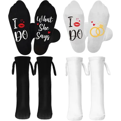 2 Pairs Of Wedding Socks: Funny Socks, Wedding Gifts For The Bride And Groom, Hand-in-Hand Cuddly Socks, Funny Engagement Socks, Gift For Weddings, Engagement Parties, And Christmas