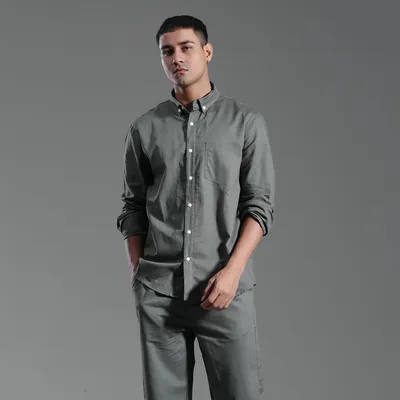 Long-sleeve Lapel Shirt Paired With Loose Straight-leg Trousers